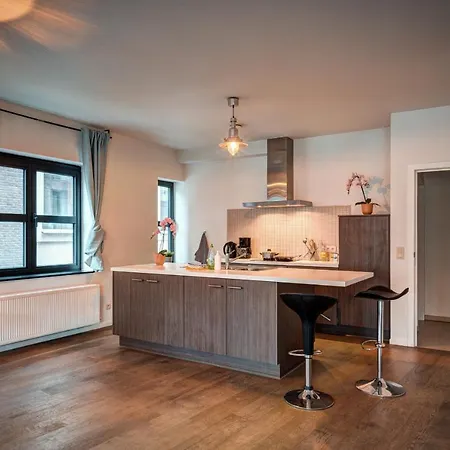 Apartment Theater In Heart Of